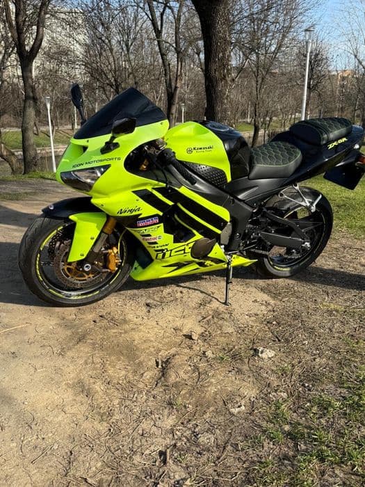 Kawasaki ZX6R an 2006