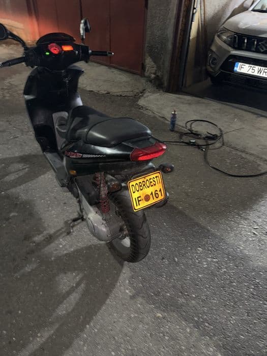 Vand scuter Piaggio Nrg Power