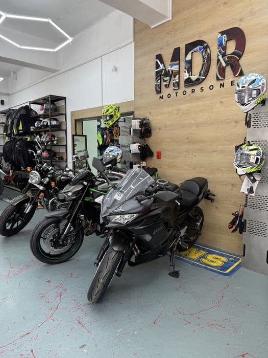 Kawasaki Z900 2025 NOU -GARANTIE-