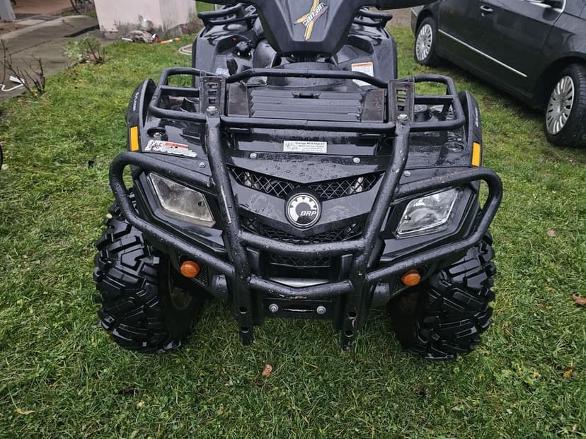 Vând ATV marca Can Am, OUTLANDER 400 ,model pe injecție .