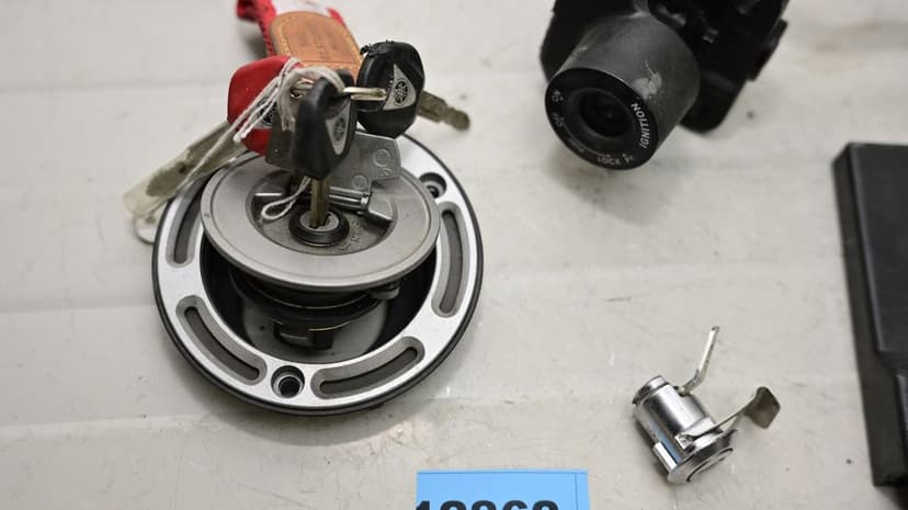 Set Contact Chei Calculator ECU CDI Buson Rezervor Yamaha R1M 2015 -