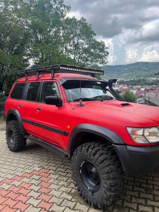 Vând Nissan Patrol Y61 2002