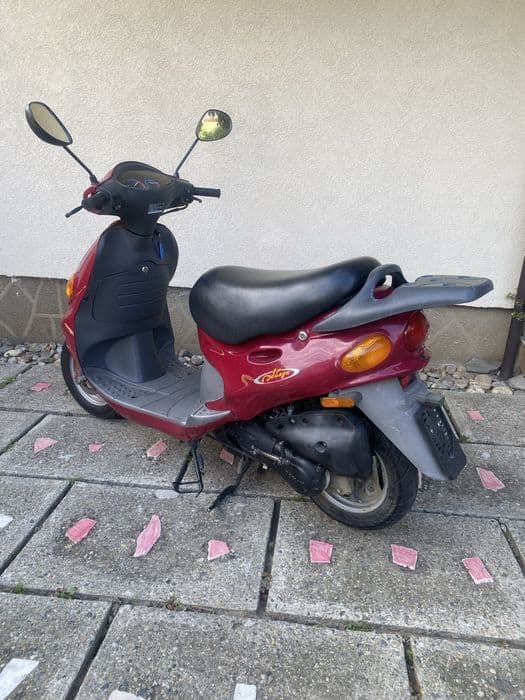 Vând scuter DAELIM Tapo 50cm