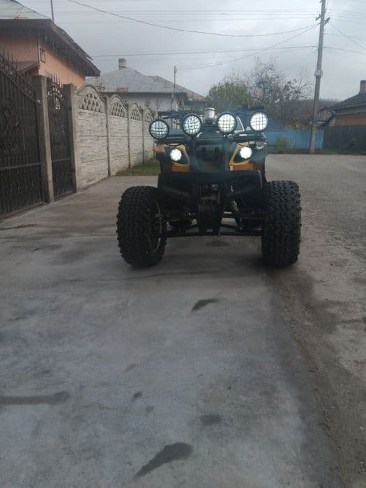 Vând ATV 250cc tracțiune pe cardan