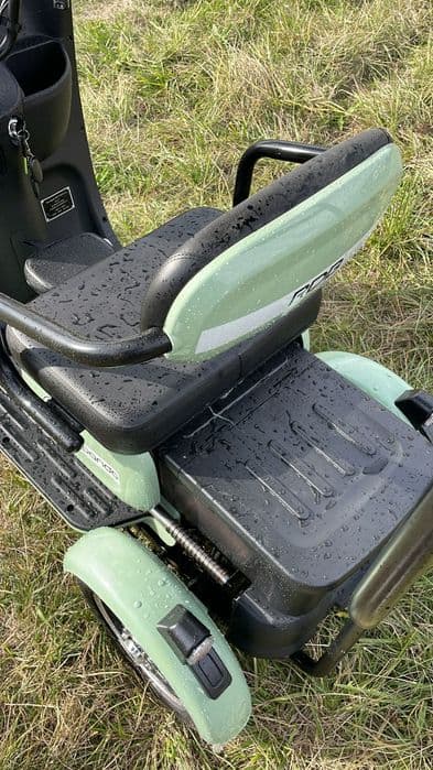 Triciclu electric fără permis