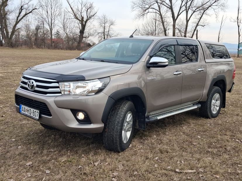 Toyota hilux 2.4diesel manual