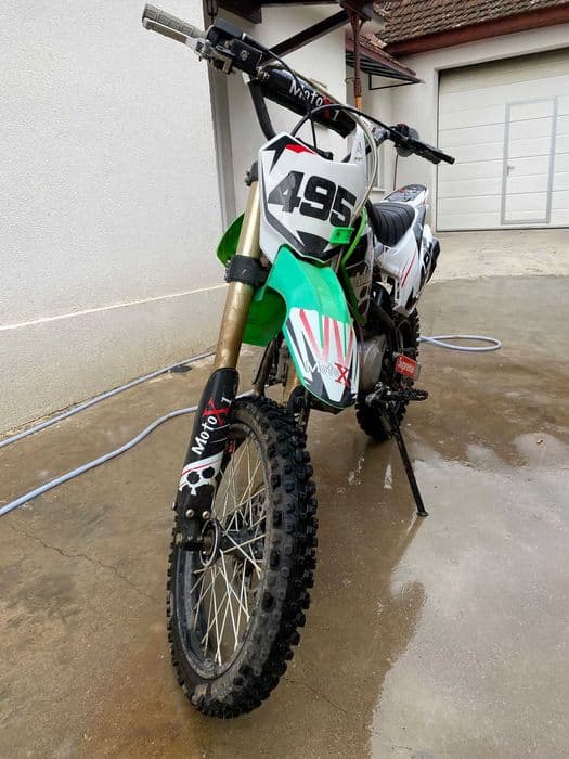 Vând cross perfect funcțional