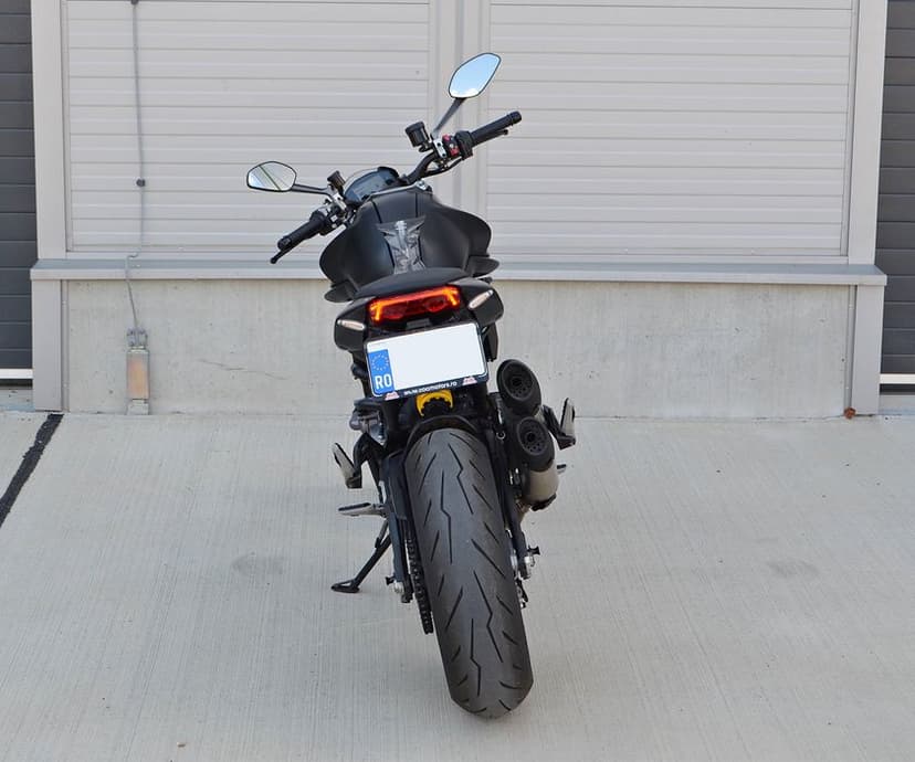 Ducati Monster 937+ 2022