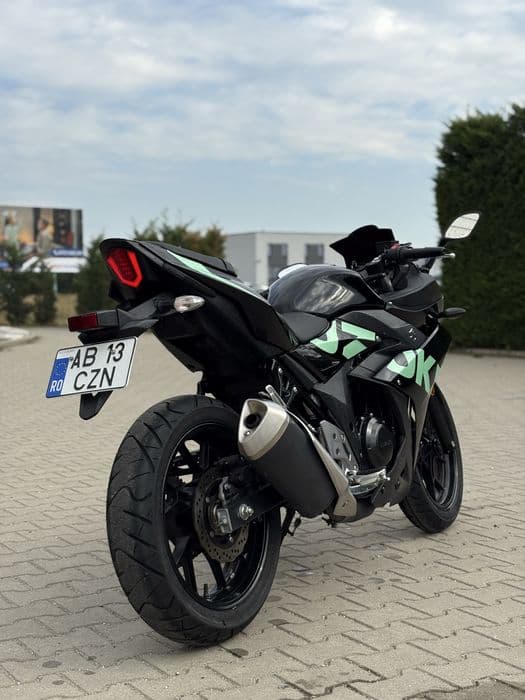 Suzuki GSX 250 R 2019 ABS fata-spate (cat A2)