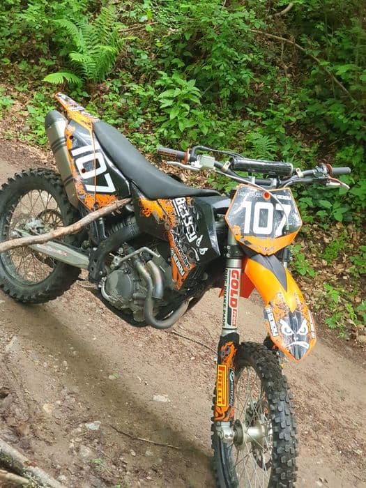 Cross KTM SX-F 250 

GasGas

Honda (CRF)

Yamaha (YZ, YZF)

Kawasa