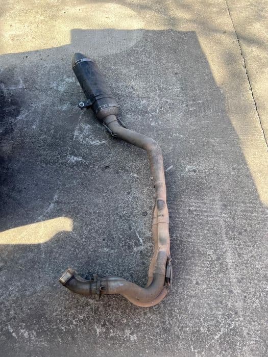 Evacuare completa Akrapovic