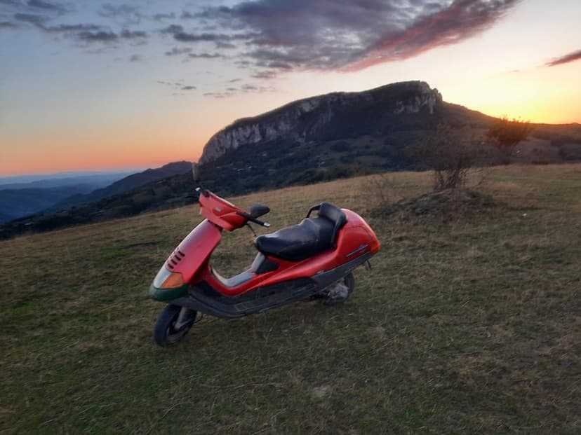 Oferta scuter piagio 180 cc fara acte pret fix