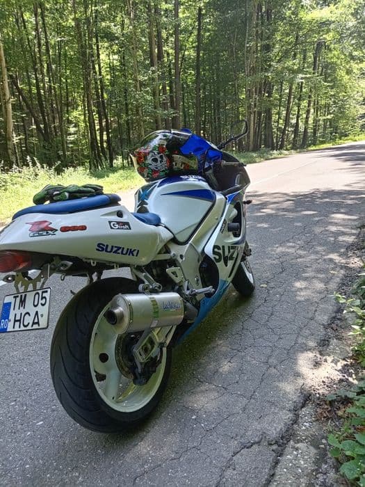 Suzuki gsxr 600 srd