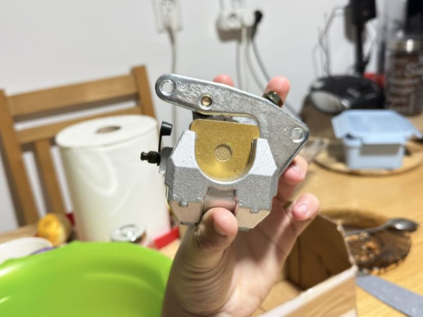 Vand etriere noi noute pt yamaha grizzly 450,600,660,700