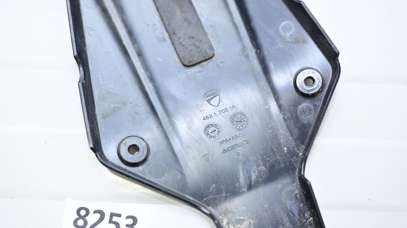 Ducati Monster 937 2021 2025 Aparatoare plastic roata spate undertail