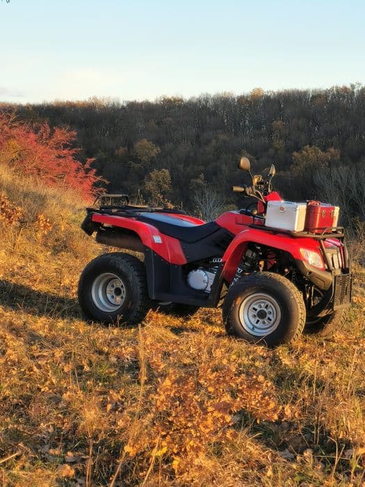 Vând atv stare foarte bună