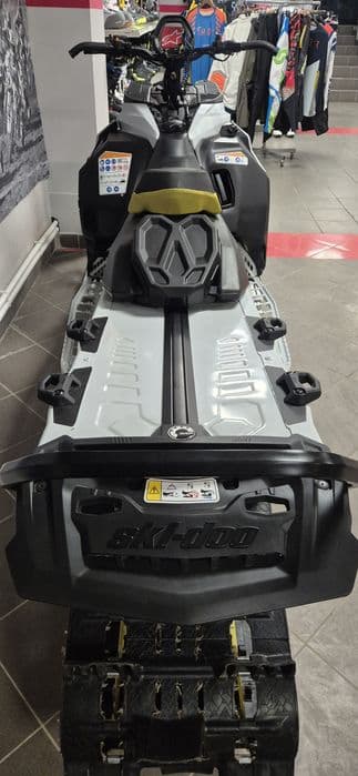 2025 Ski Doo 850 Summit Adrenaline