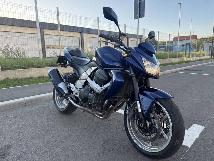 Vand Kawasaki Z750 – An 2009 – Naked Bike, 106 CP –