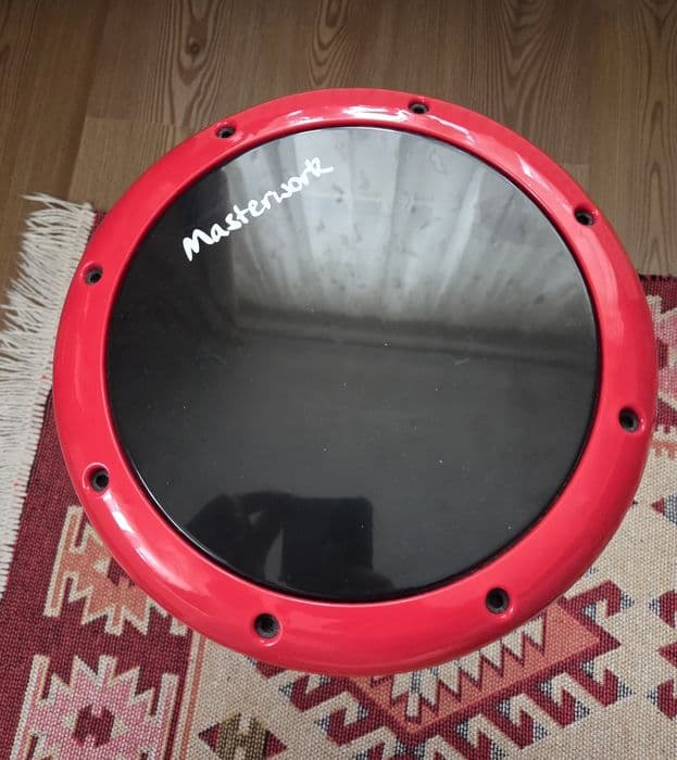 Tarabana darbouka - impecabila