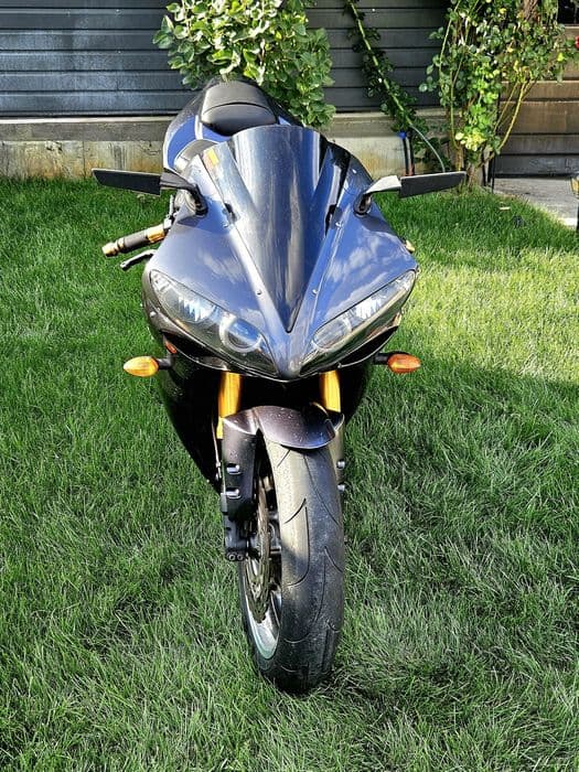 Yamaha r1 rn12 2006