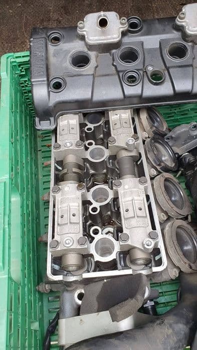 Dezmembrez yamaha r6 carburație motocicleta speed moto piese