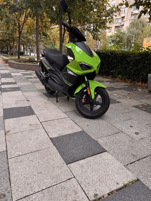 Vand scuter .BSK diablo limitat 25kmh