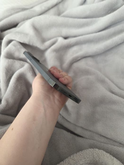 iPhone 13 Pro Max 256GB – stare foarte bună / schimb