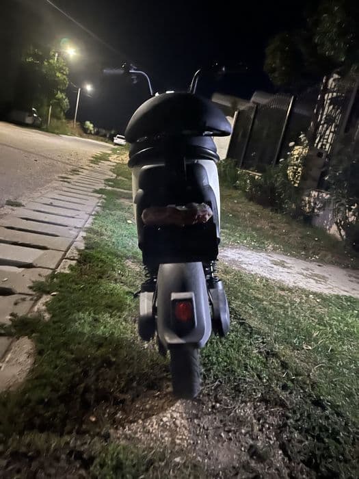 Vand scuter electric defect