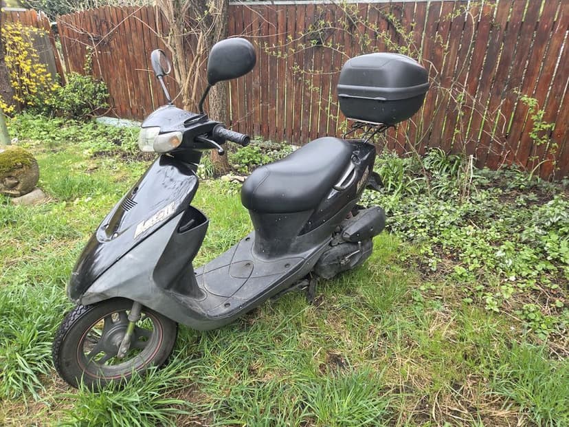 Vând Suzuki Let's 2