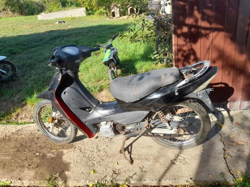 Vând/schimb kimco 49 CC 4t