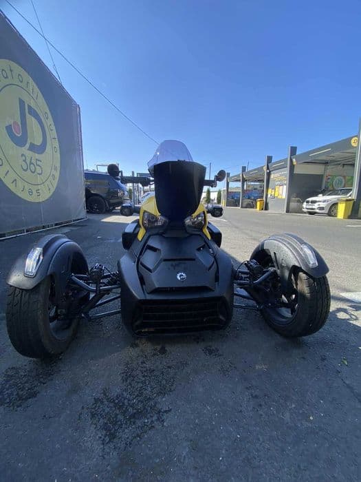 Bombardier Can-Am Ryker 900 sport