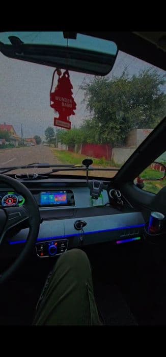 Mașina electrica fara permis 4locuri 25KM.H nou 2025