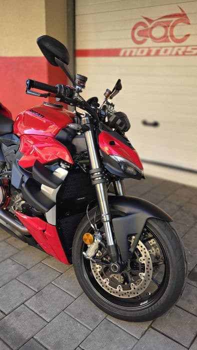 CocMotors vinde Ducati Streetfighter V2, my2024, 4309 km