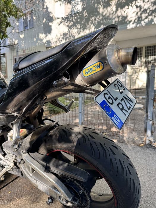 Honda cbr 600rr pc37 2003