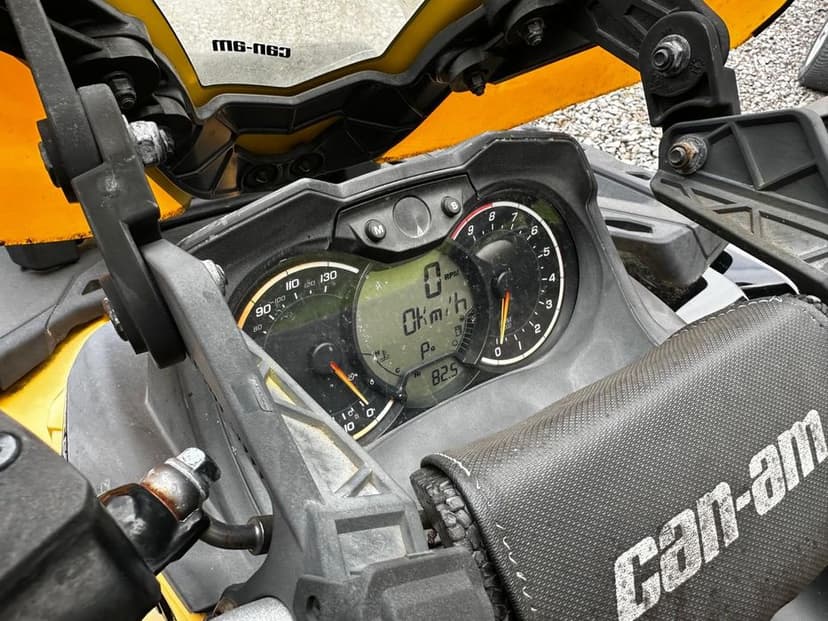 ATV CANAM outlander 1000 si 800