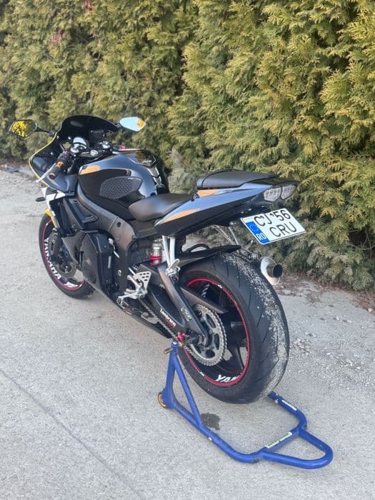 Vand Yamaha R6 an 2003-2004 prima inmatriculare 2006