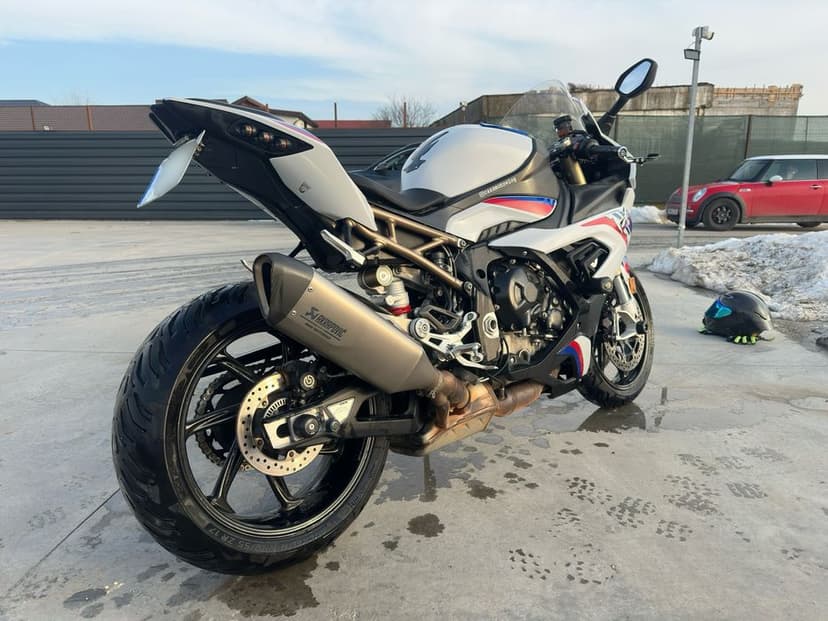 BMW S1000RR M Package