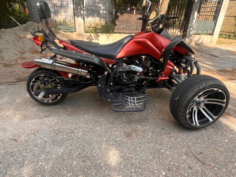 Vând ATV spyder 3 roti