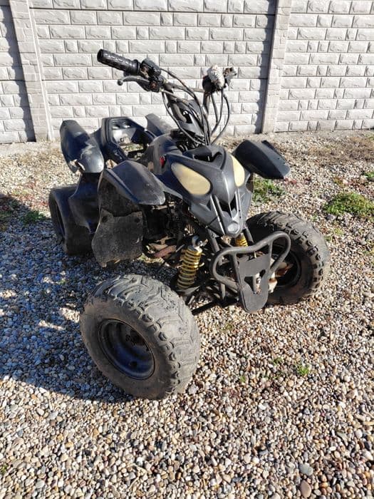 Vând sau schimb atv 125