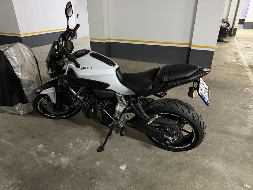 YAMAHA MT07 2015 (limitata A2)
