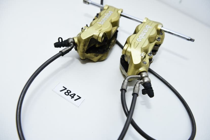 Etrieri față Brembo original pentru MV Agusta Brutale 675 / F3 2012