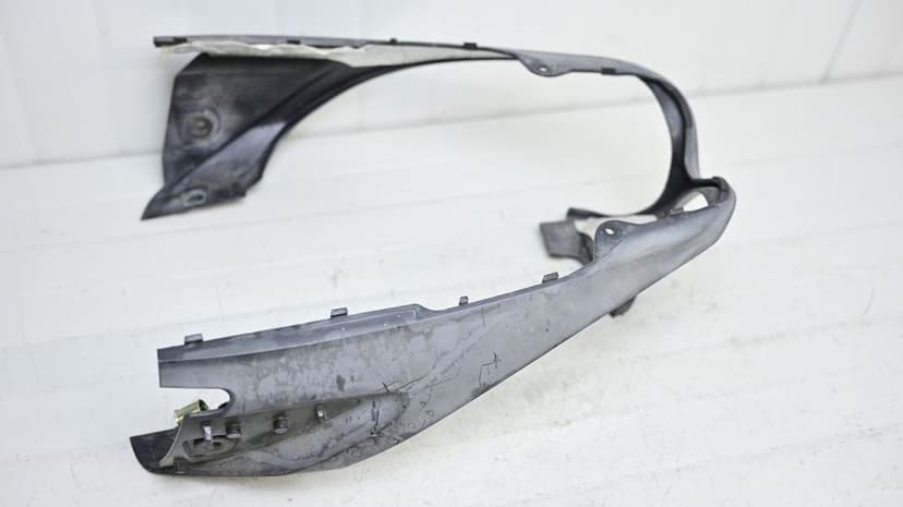 Carena Plastic Spate Evacuare Yamaha FZ6 2004 - 2009