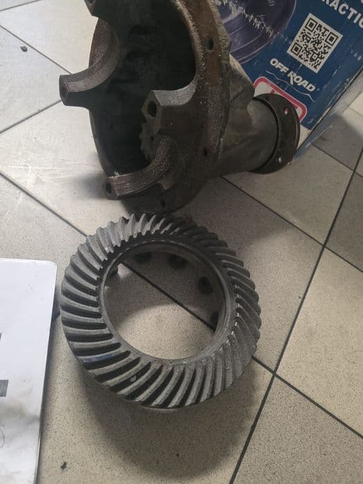 Kit complet blocant aer HF Suzuki Jimny
26 dinți la planetara 
Se poat