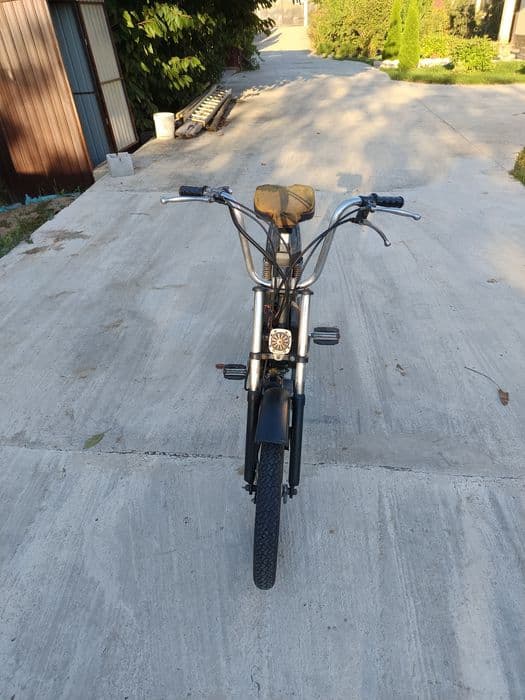 Moped/scuter/motoreta garelli cu pedale, motor 49 cc, merge perfect