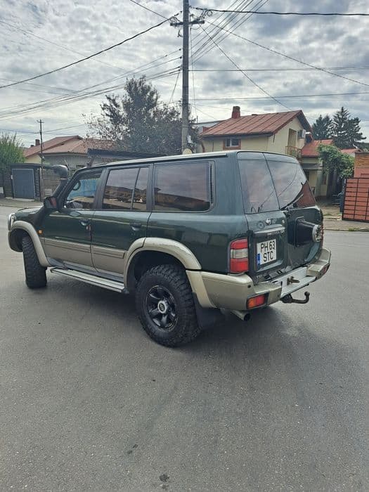 Nissan Patrol y61,motor 2,8
