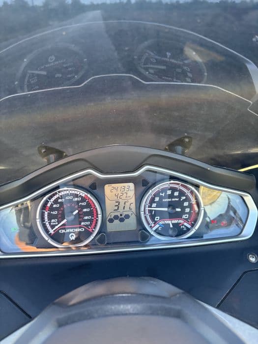 Motocicleta 3 roti Quadro QV3