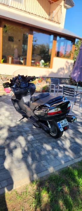 Suzuki Burgman 650 EXECUTIVE