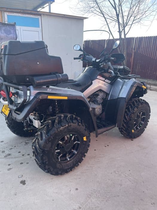 Can am Outlander 800R