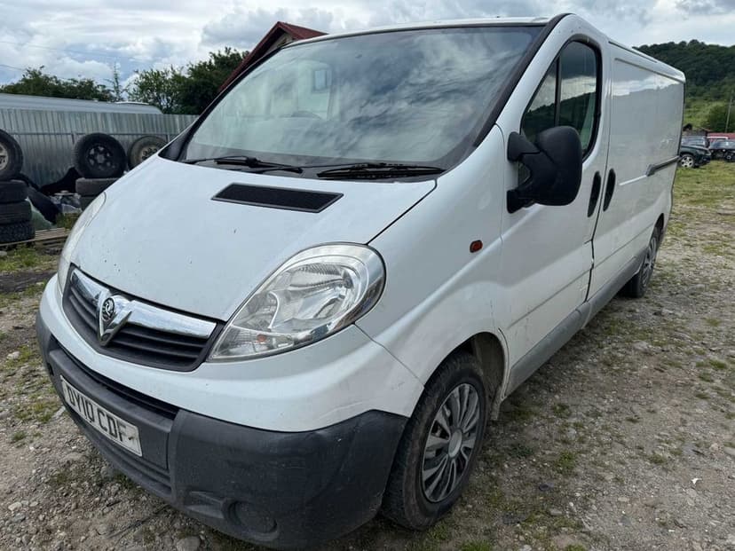 Dezmembrari Dezmembrez Piese piesa Dez Opel Vivaro 2.0 d M9Rm786 2010