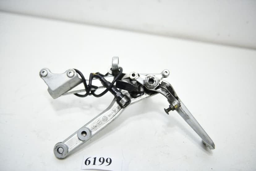 DUCATI PANIGALE V4 / S Suport scarita si pedala de frana dreapta